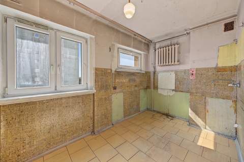 Przestronne trzy pokoje Balkon Tysiąclecie