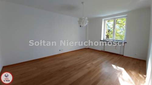 Wilcza CICHE 51m, winda, kamienica, po remoncie