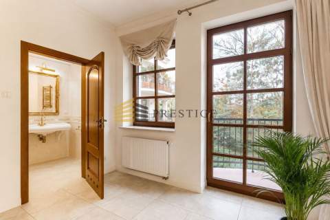 Luksusowy apartament w prestiżowej lokalizacji.