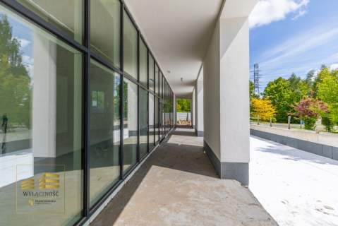 Lokal z witrynami, narożny 105m - Lublin, Węglinek