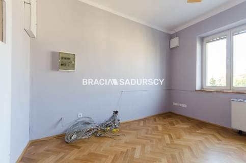 os. oficerskie, 2p/2p, 97m2 na biuro