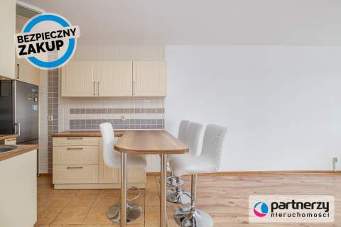10 piętro Balkon od południa Odświeżone