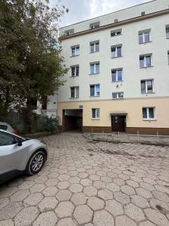 Rozkładowa kawalerka z całym wyposażeniem okazja Zarzew
