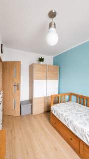 2pok os.kuchnia piwnica 8m2 ogrodek 70m2 parking