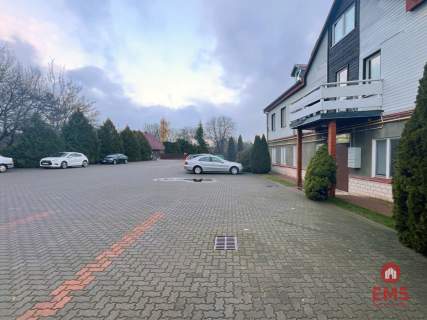 Świetna lokalizacja, duży parking