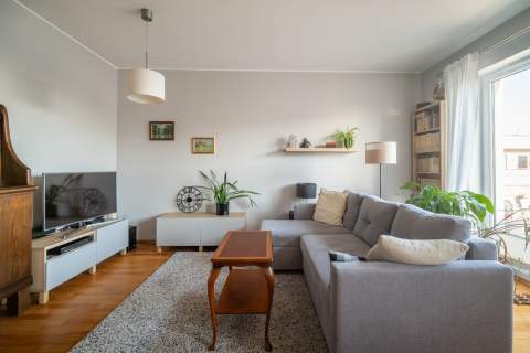 3 pokoje, 2 balkony do wprowadzenia