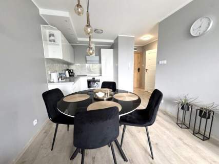 APARTAMENT PERŁOWA PRZYSTAŃ 2 pokoje