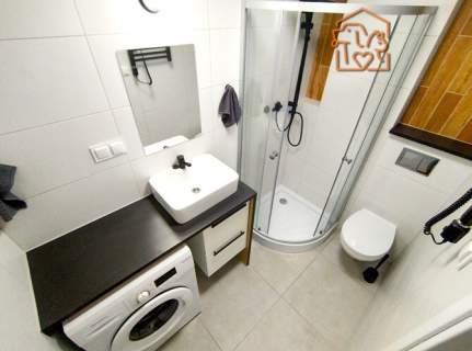 Kawalerka z komórką, pet-friendly- Piekarska 52