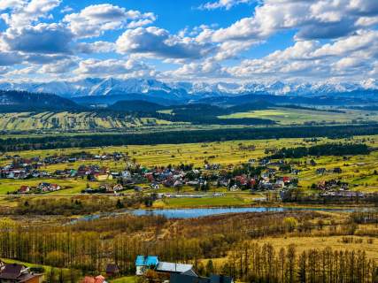 DZIAŁKA Z WIDOKIEM NA TATRY I JEZIORO CZORSZTYŃSKIE