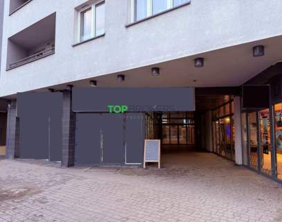 Narożny lokal na sklep lub kawiarenkę, zgoda alko