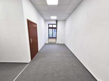 Biuro trzypokojowe Piotrkowska deptak