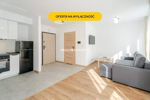 Pierwszy najem ogródek garaż