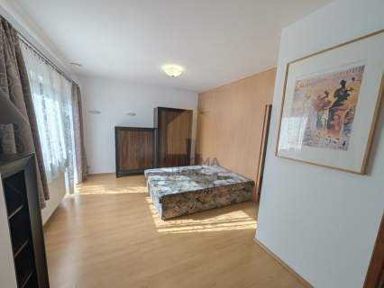 Dom wolnostojący 165 m2, ogród, garaż