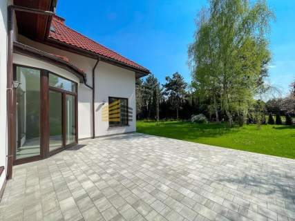 Nowoczesny dom wolnostojący na wynajem - Wilanów
