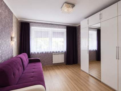 Zadbane 3 pokoje z balkonem na Olechowie