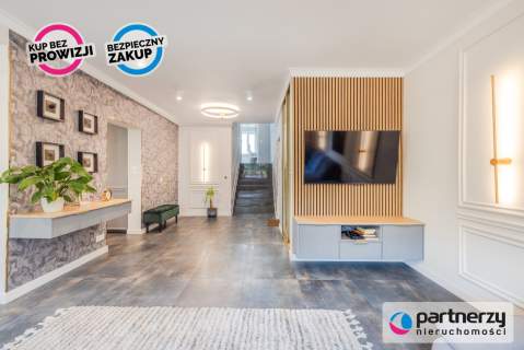 Stylowy Apartament z Ogrodem, Balkonem i Garażem