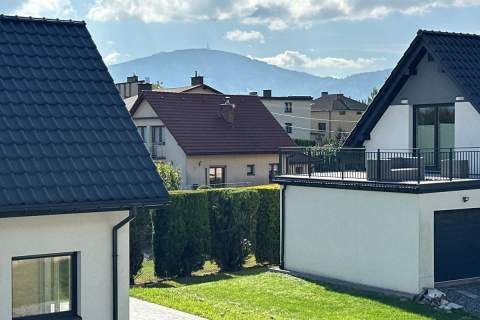 Nowy dom 132 m widok na Skrzyczne garaż