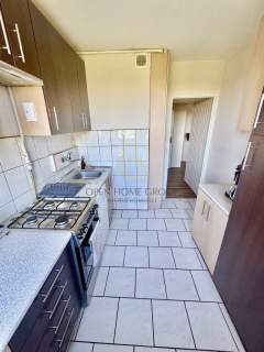 Krucza-Krzyki-3pok-rozkład-57m2-balkon-piwnica