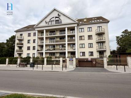 Dwupoziomowy apartament z 3 łazienkami Julianów