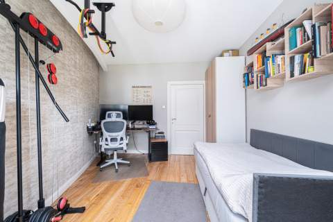 Stylowy apartament z tarasem i klimatyzacją