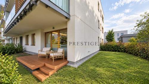Elegancki apartament z ogrodem