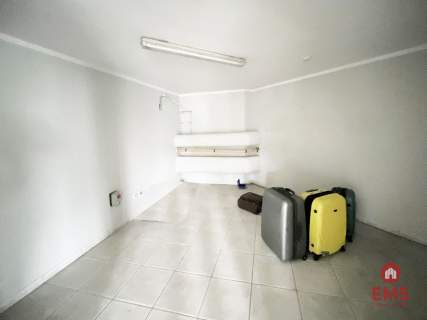 Lokal 80 m2 na parterze