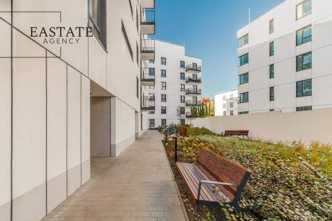 2 pokoje Klimatyzacja Duży balkon Garaż