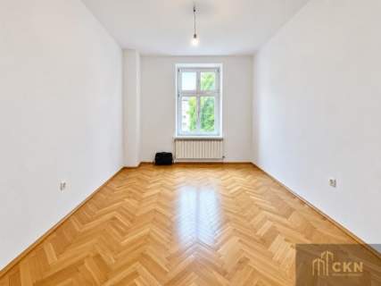 Piękne 3 pok mieszkanie w odnowionej kamienicy 150 m od Rynku...