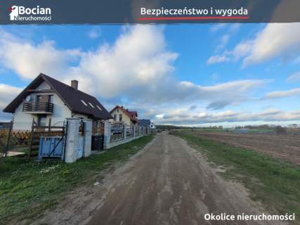 W pełni uzbrojona działka na osiedlu domów
