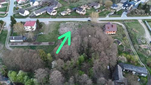Duża, urokliwa działka budowlana 22 km od Kielc.