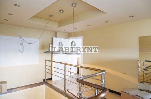 Lokal 400m2, biura, magazyny, produkcja, parking