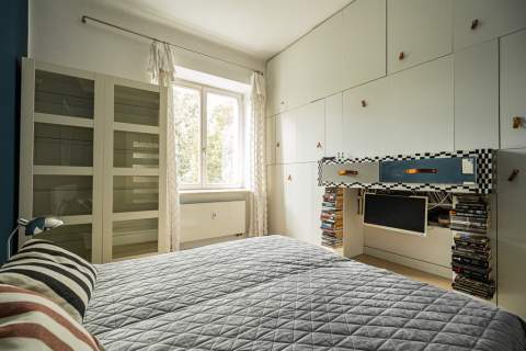 KAMIENICA 2 POKOJE 80M SASKA
