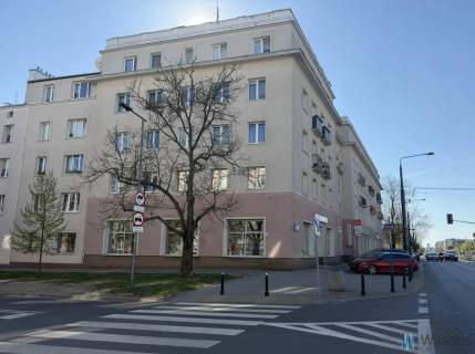 LOKAL NAROŻNY 385 m - RONDO WIATRACZNA