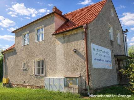 Budynek 400 m od dworca kolejowego