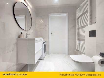 LUKSUSOWY APARTAMENT, 2 MJC POSTOJOWE, KOMÓRKA