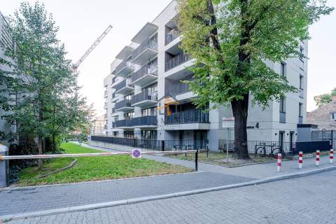 2-pokojowe z balkonem i garażem. Nowy Kleparz.