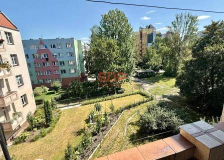 3 pokoje 90,5 m2 Kamienica Balkon