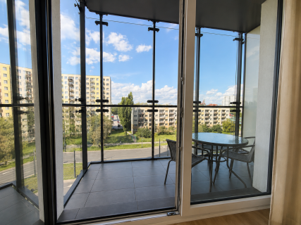 Bliska Wola Tower Nowoczesny apartament 2-pokojowy 42 m