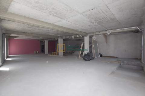 Lokale do wynajęcia w centrum, parking, 50m2-600m2