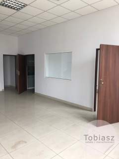 Lokal usługowy z częścią biurową/ parter