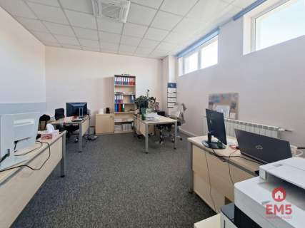Lokale biurowe 50-100 m2