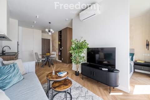 Nowe, studio, Kierbedzia, balkon, garaż