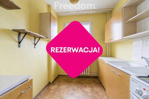 2-pokoje z dużym balkonem, piwnicą m. postojowe