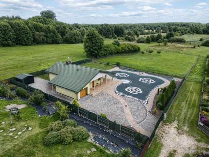 Dom na malowniczej skarpie