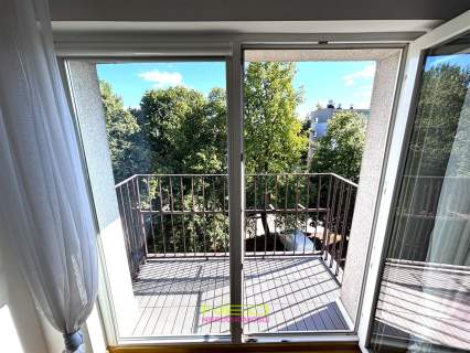 2 pokoje balkon zamykany parking