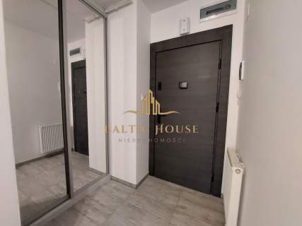 Garaż 3 Pokoje Balkon Po Remoncie Zieleń