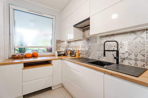 SERENADA 3POK PARKING BALKON 58,60M