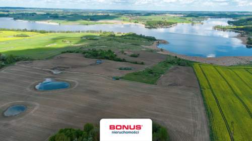 Działka inwestycyjna z linią brzegową na Warmii