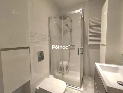 PRZESTRONNY DOM 220 m 13 ARÓW ZAMOŚĆ, UL. GÓRNA
