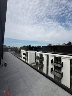 Apartament 4pok z dużym balkonem na ostatnim piętrze